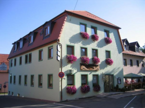 Hotels in Neuhof An Der Zenn